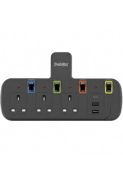 Generic محول كهربائي رباعي المنافذ من تراداماكس مع منفذ USB-C ومنفذين USB-A