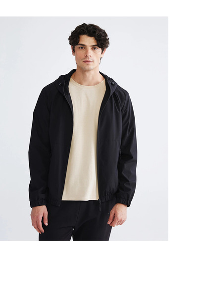 LC Waikiki Black Hooded Water Repellent Men's Raincoat