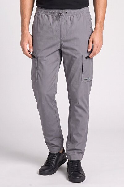 BENCH Men Regular Fit Solid Cargo Pants, Grey
