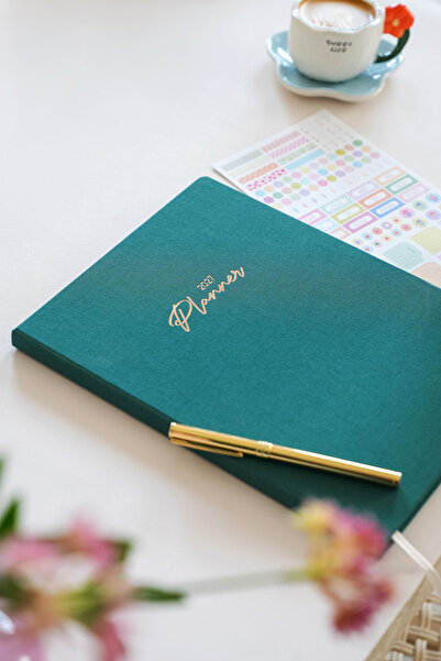 Matt Notebook 2027 Yılı 20x27 cm Keten Haftalık Planlayıcı Ajanda Koyu Yeşil