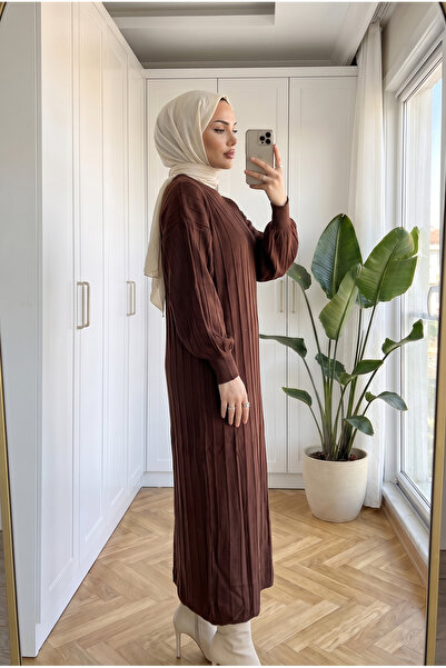 Kirazca Butik فستان نسائي طويل الأكمام من التريكو بتصميم بالون 130 سم