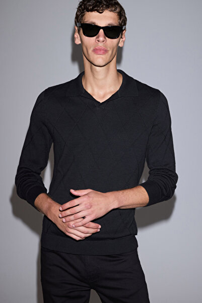U.S. Polo Assn. Men's Black Sweater 50328942-Vr046