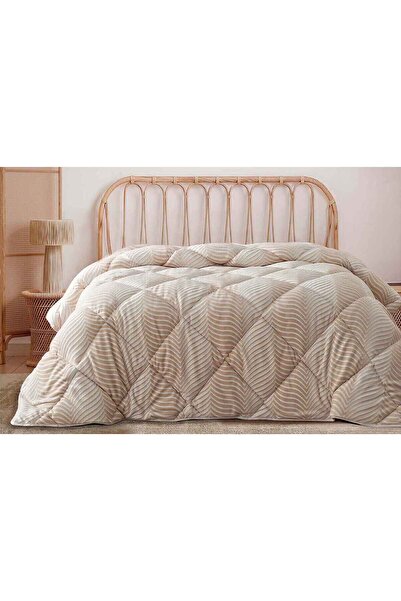Merinos Fashion Quilt 195X215 Side Beige