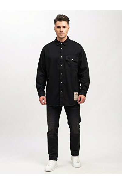More Black Black Men's Oversize Loose Fit Buttoned Pocket Shirt