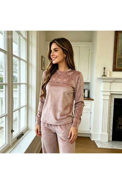 NiCe İç Giyim طقم بيجامة نسائي مخملي أنيق بلون وردي فاتح وياقة دائرية وملمس ناعم للارتداء المنزلي