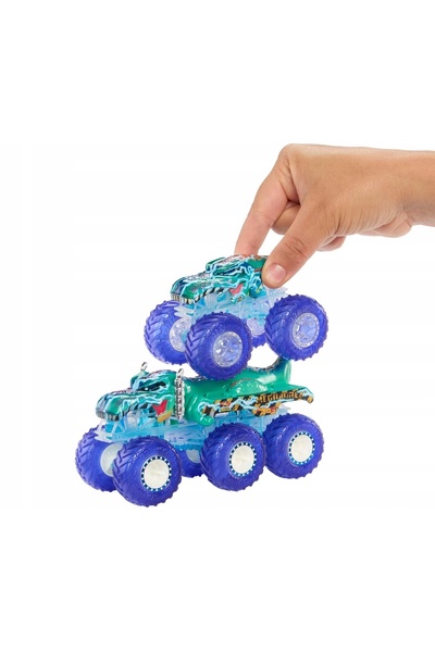 HOT WHEELS Monster Trucks Wielopak camioane cu 6 roți HYJ29