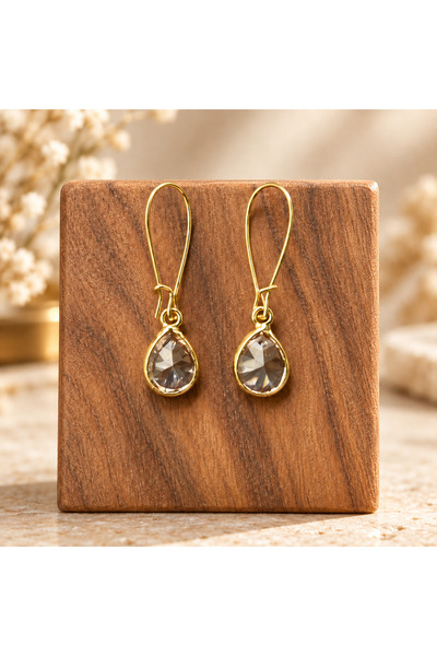 Trinkacollection Damla Taşlı Gold Uzun Küpe – 4 Renk Seçenekli Zarif Sallantı...