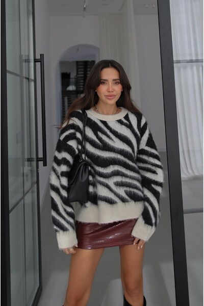 Havoş Ecru Zebra Patterned Soft Sweater