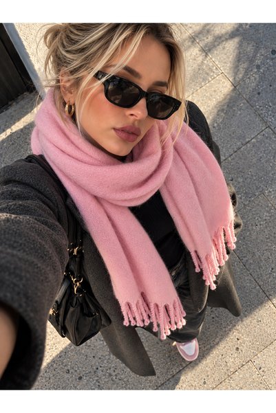 sf collection شال كتف ناعم الملمس باللون الوردي مع شراشيب