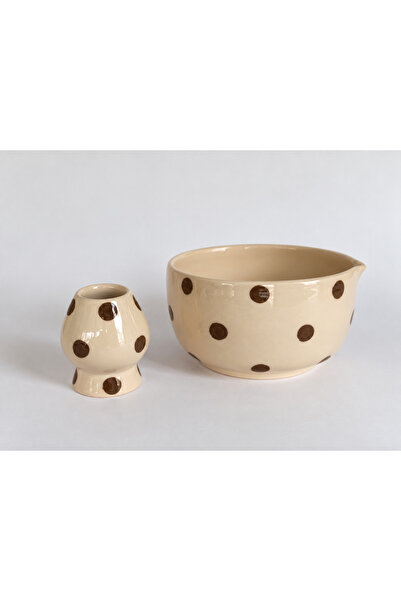 Seramik Matcha Kasesi ve Çırpıcı Standı – Chawan & Kusenaoshi