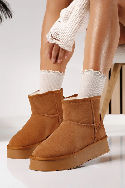 Zaira Women's short fur-lined Ug boots made of brown genuine suede Leather Lu...
