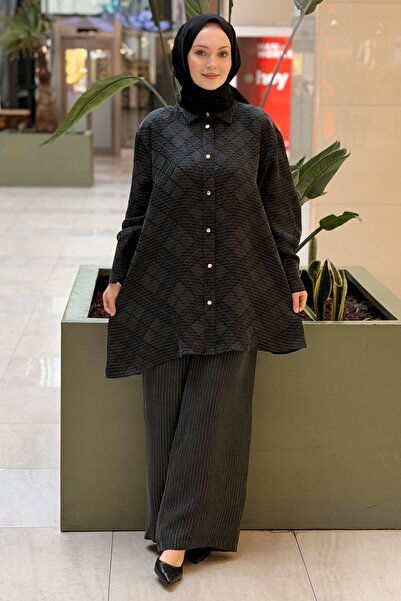 Ghisa Self-Patterned Shiny Thread Striped Shirt and Pants Set