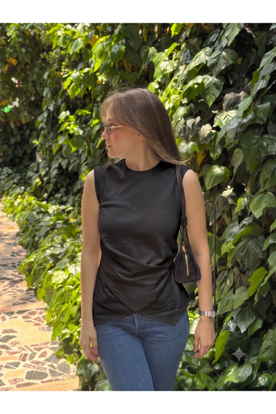 Silhouette Asimetrik Drape Detaylı Kadın Bluz Siyah