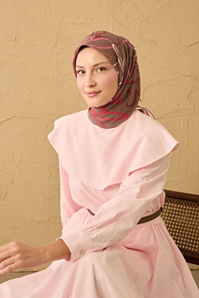 Silk Home Summer Breeze Line Flowers Mink