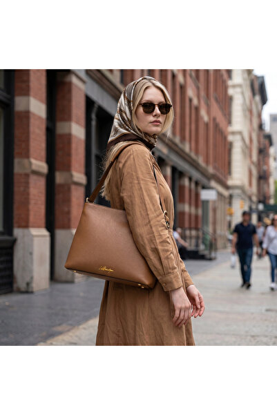 LA BOUTIQUE D-2780 جلد طبيعي بلون تان