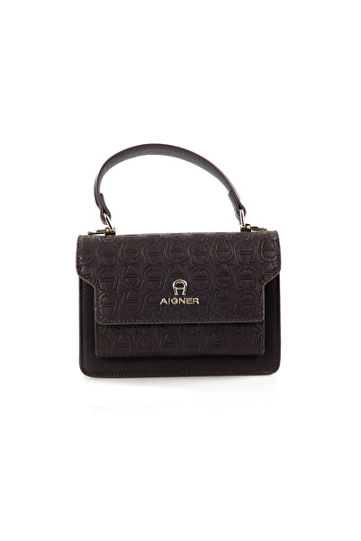 Aigner حقيبة كلاسيكية جديدة بشعار منقوش ومقبض علوي وحزام كتف