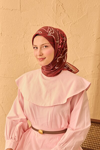 Silk Home Summer Breeze Line Flowers Claret Red
