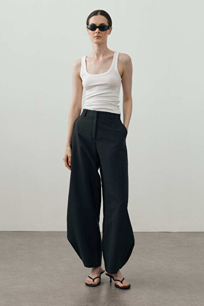 Fahhar Snap-Cuff Barrel Pants Black