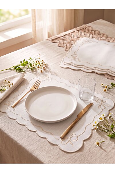 Dekahome 6'lı Fiyonk Nakışlı Keten Supla Seti Amerikan Servis 34x38 cm Kırık ...