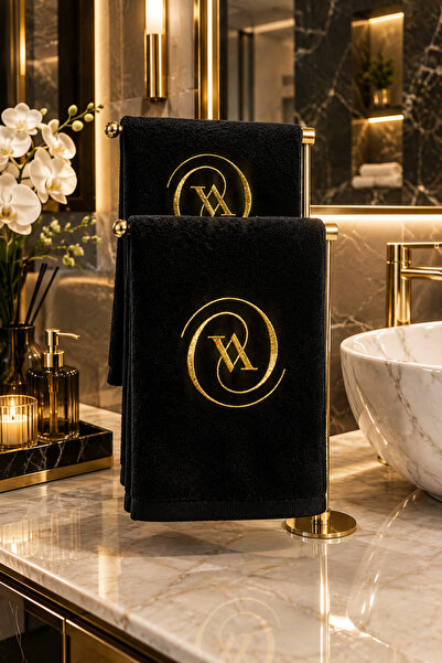 LARENİS Kişiye Özel Siyah Kadife El Havlusu 30x50 cm | Gold Nakışlı İsimli De...