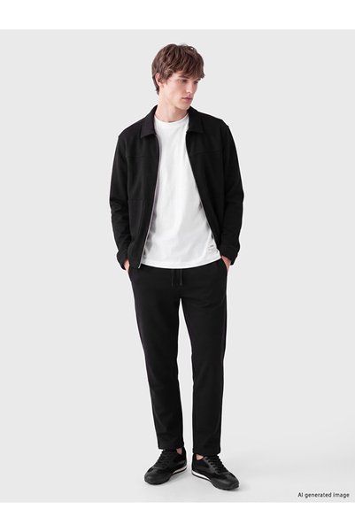 LC Waikiki بنطلون رجالي أسود من Peak New Season بقصة عادية