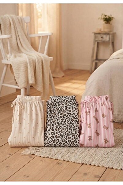 Serena Set of 3 / pairs of lounge pants with feminine prints