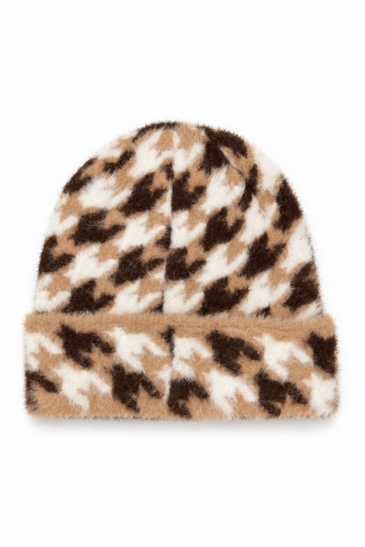 Makro Optik Premium Fringed Soft Textured Patterned Beanie