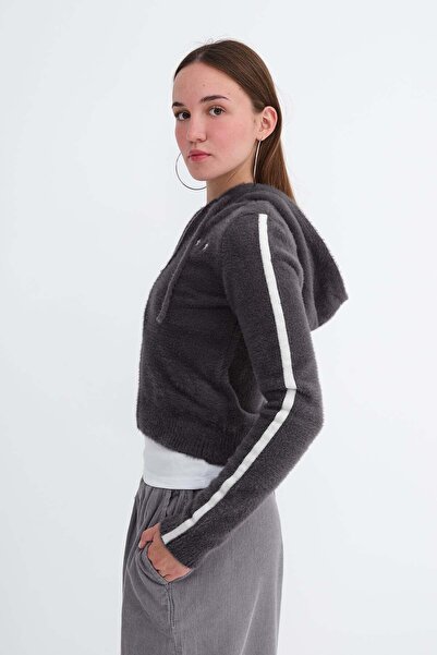 Addax Cardigan cu fermoar cu textură moale H3563