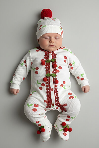 BİANCOFİGLİO Baby Jumpsuit with Booties, Pompoms and Lace