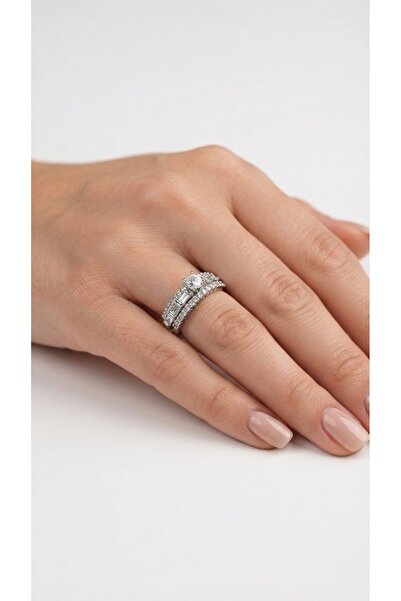 Âlâ Atelier Zircon Stone Combination Single Stone Ring