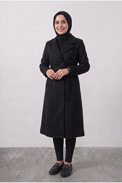 Astarlı Siyah Kaşe Kaban