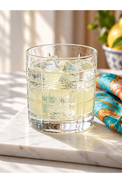 Şahika Kristal cama atılan imza 6-Piece Betül Cut Crystal Water, Soft Drink a...