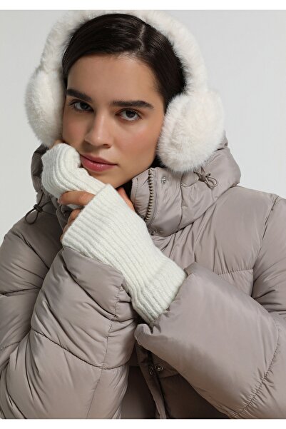 Colin's Women's Ecru Gloves