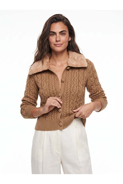 Juuuj Camel Acrylic Textured Hair Weave Detailed Fur Collar Buttoned Standard...