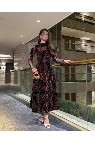 NAQWA FASHION طقم نسائي راقي سهرة من المخمل المطرز