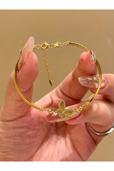 Take Two By Styli Gold Butterfly Charm Bracelet for Everyday Wear.
