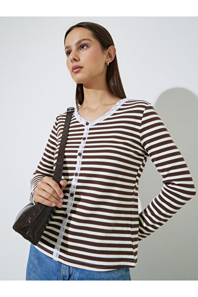 Styli Striped Long Sleeve Knit Top with Lace Trim