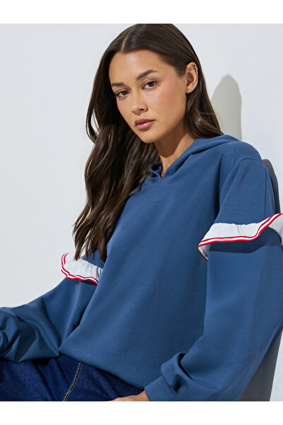 Styli Blue Solid Ruffled Sleeves Hooded Sweatshirt