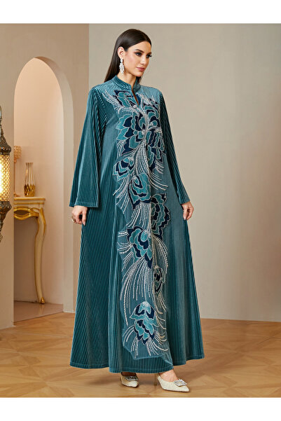 Take Two By Styli Elegant Green Velvet Embroidered Maxi Jalabiya Dress