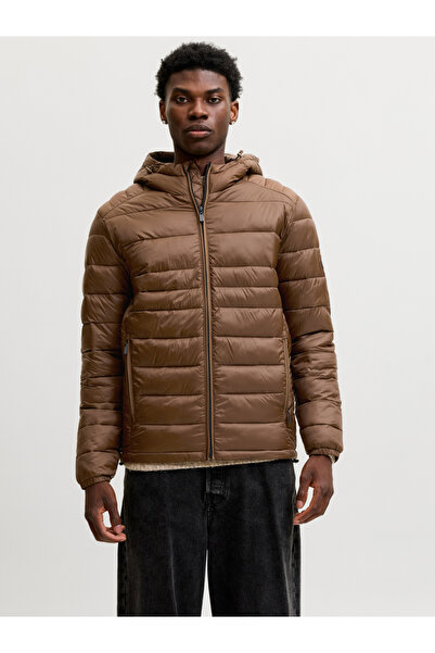 Jack & Jones Brown JJEKINGSLEY Hooded Puffer Jacket with Zip Closure