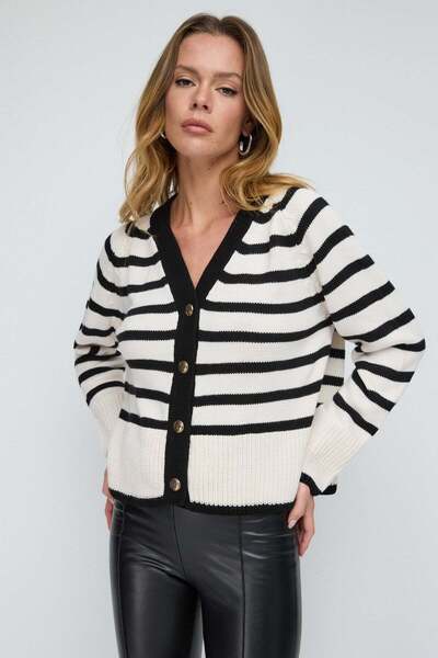 No Matter What Cardigan tricotat