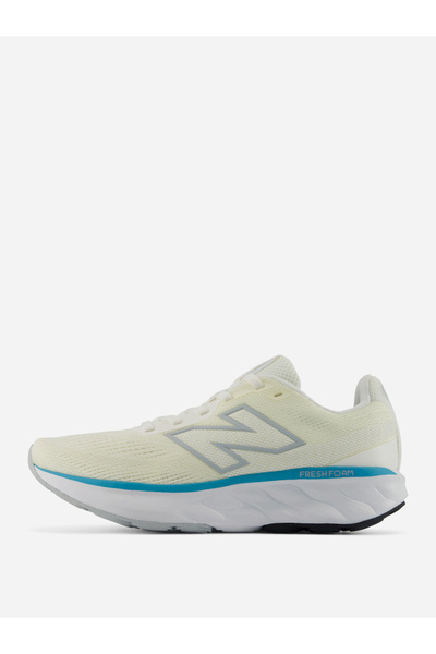 New Balance White 520 Trainers