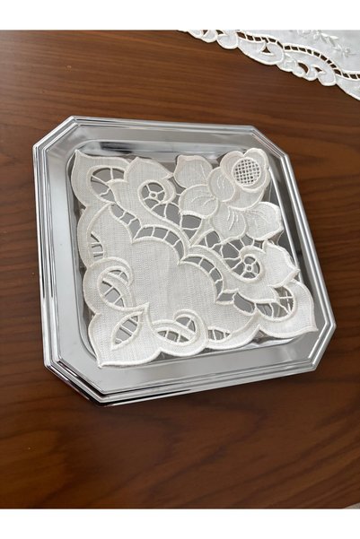 Denef Home Karagül - Tray Cover Hole Work Cream - 18X18 cm 1 Piece