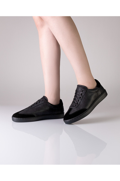 Werner Kern Pantofi dans sneakers femei 7030 Negru Piele