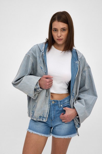 Denim Date Kadın Açık Mavi Kapüşonlu Fermuarlı Kar Yıkamalı Rahat Kalıp Denim...