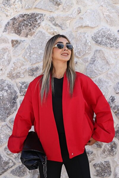 bytugcekaya Κόκκινο μπουφάν bomber με διπλό στήθος και λεπτομέρεια με κορδόνι...