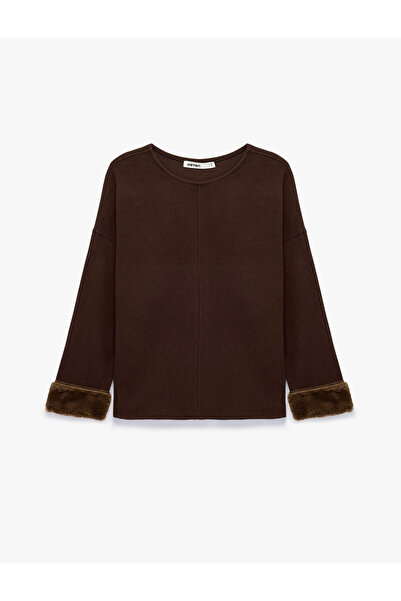 Koton Crew Neck Long Sleeve Faux Fur Oversized Sweatshirt