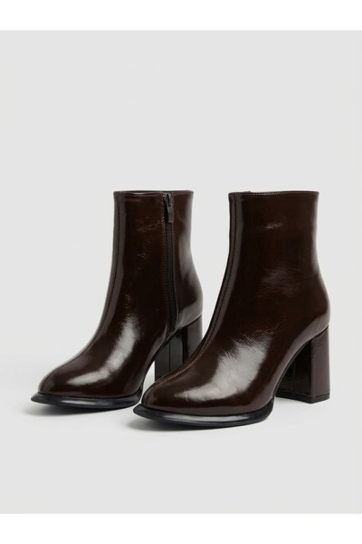 STARK SHOES Kadın Rugan Kalın Topuklu Sivri Burun Bot