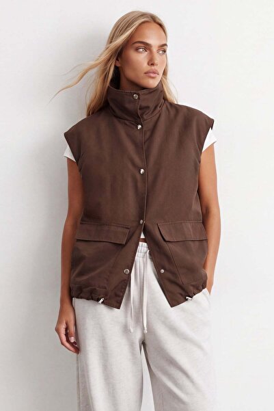 Trend Alaçatı Stili Kadın Kahverengi Oversize Trençkot Yelek Alc-X15621