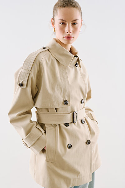 Manuka North Kruvaze Belted Trench Coat Beige